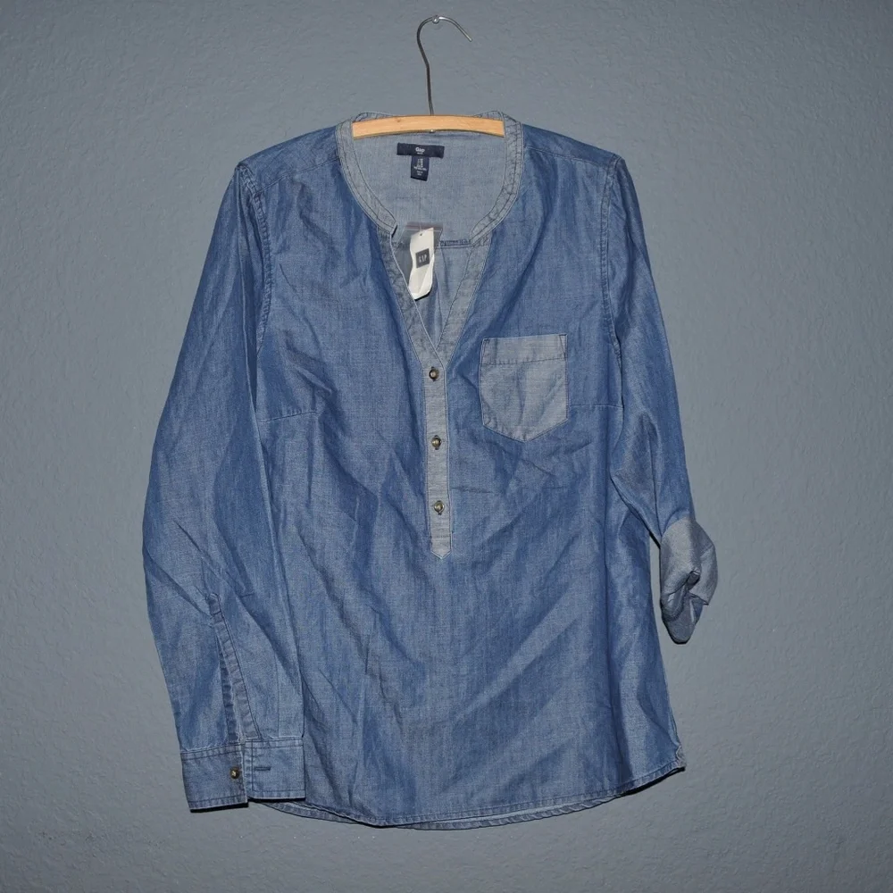 GAP Blue Mixed Chambray Split-Neck Popover Tunic Top sz M NEW Women's Blouse - Picture 2 of 8